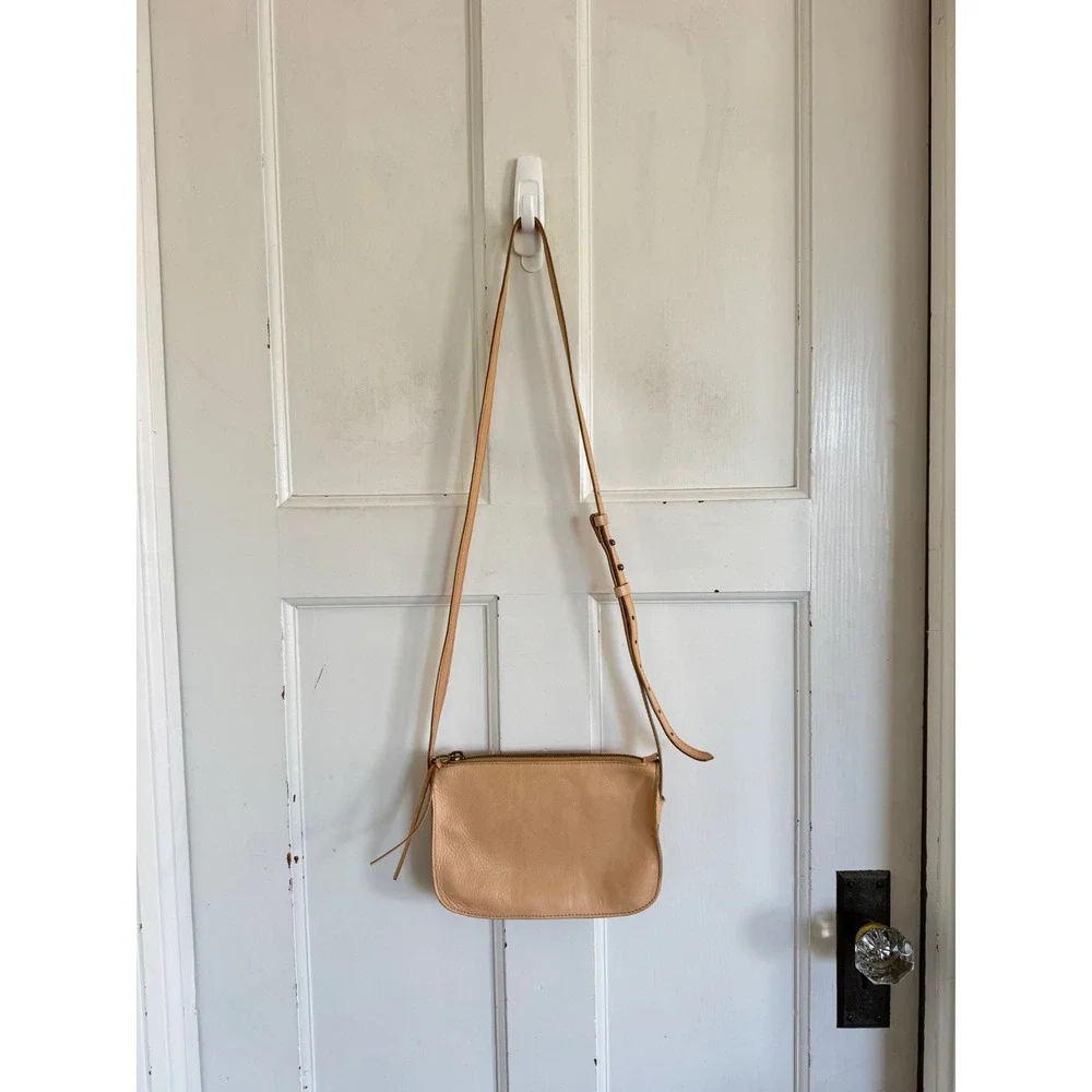 Madewell tan